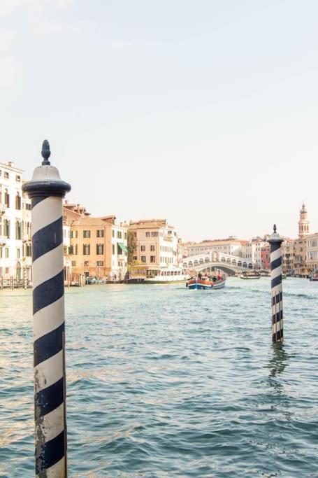 البندقية San Beneto Suite المظهر الخارجي الصورة